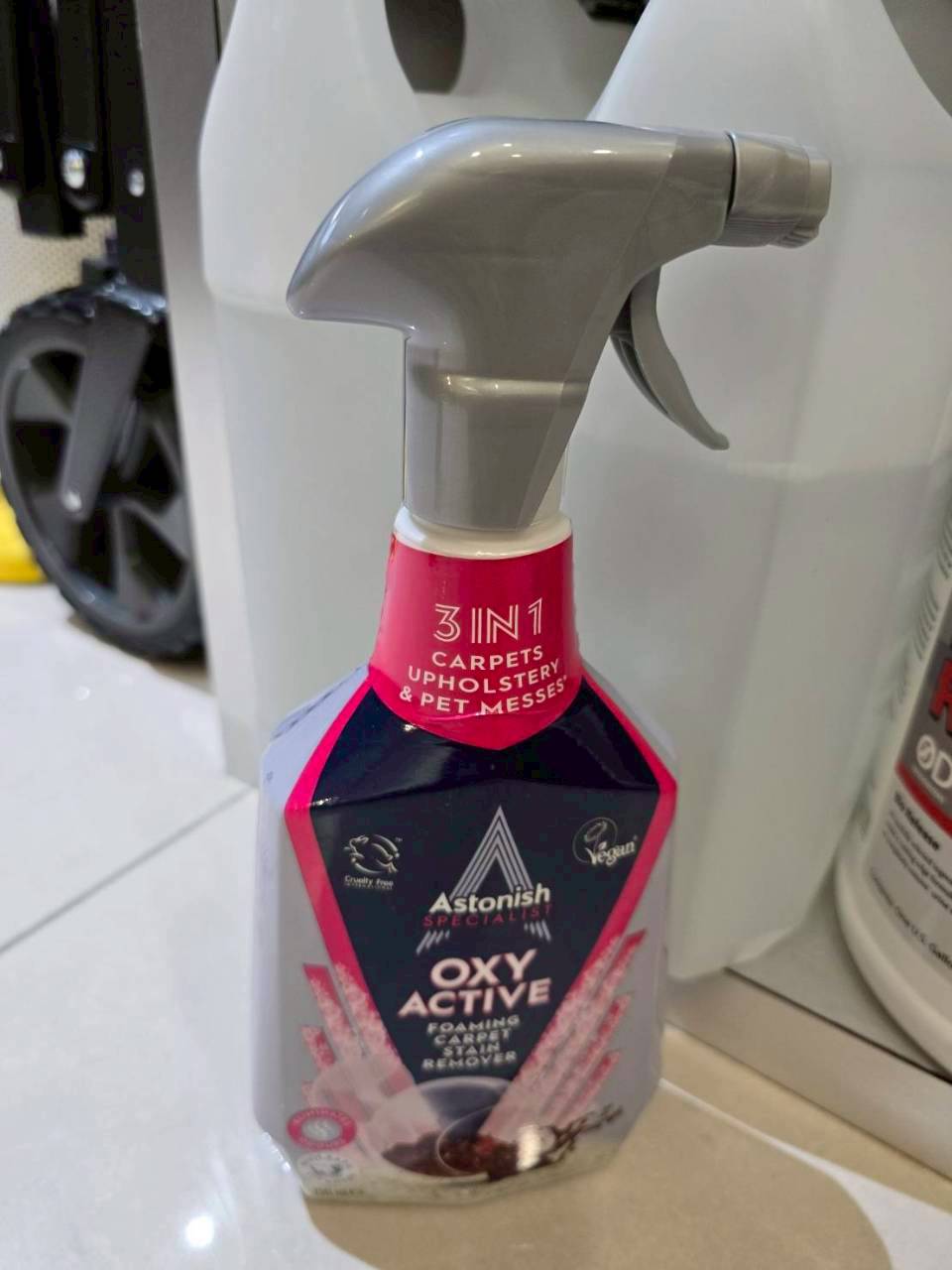 英國潔 Astonish 活氧地毯沙發去漬劑實拍照