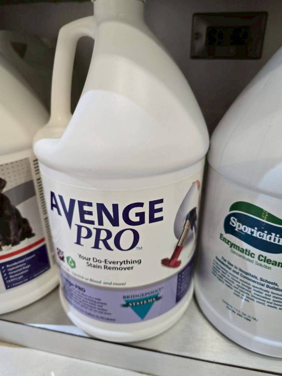 Avenge Pro 萬用去漬劑實拍照